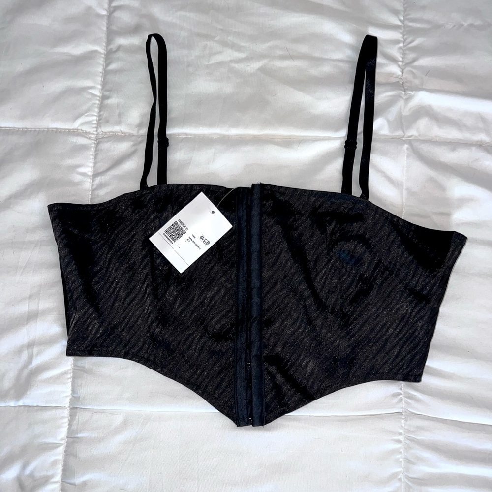 NWT Zebra Print Black Crop Top